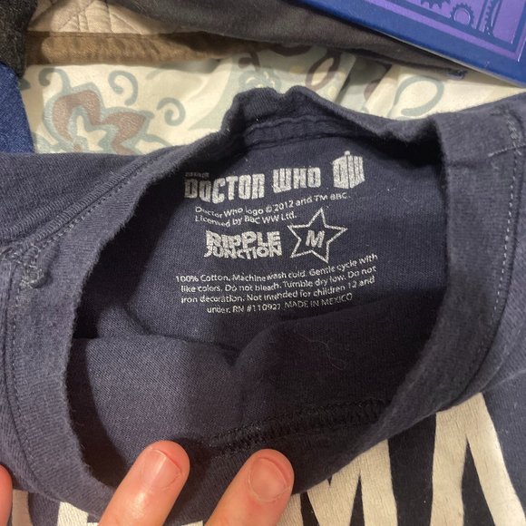 Ripple Junction Doctor Who Graphic Tee - Picture 6 of 11